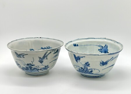 bfe-05-two-blue-and-white-