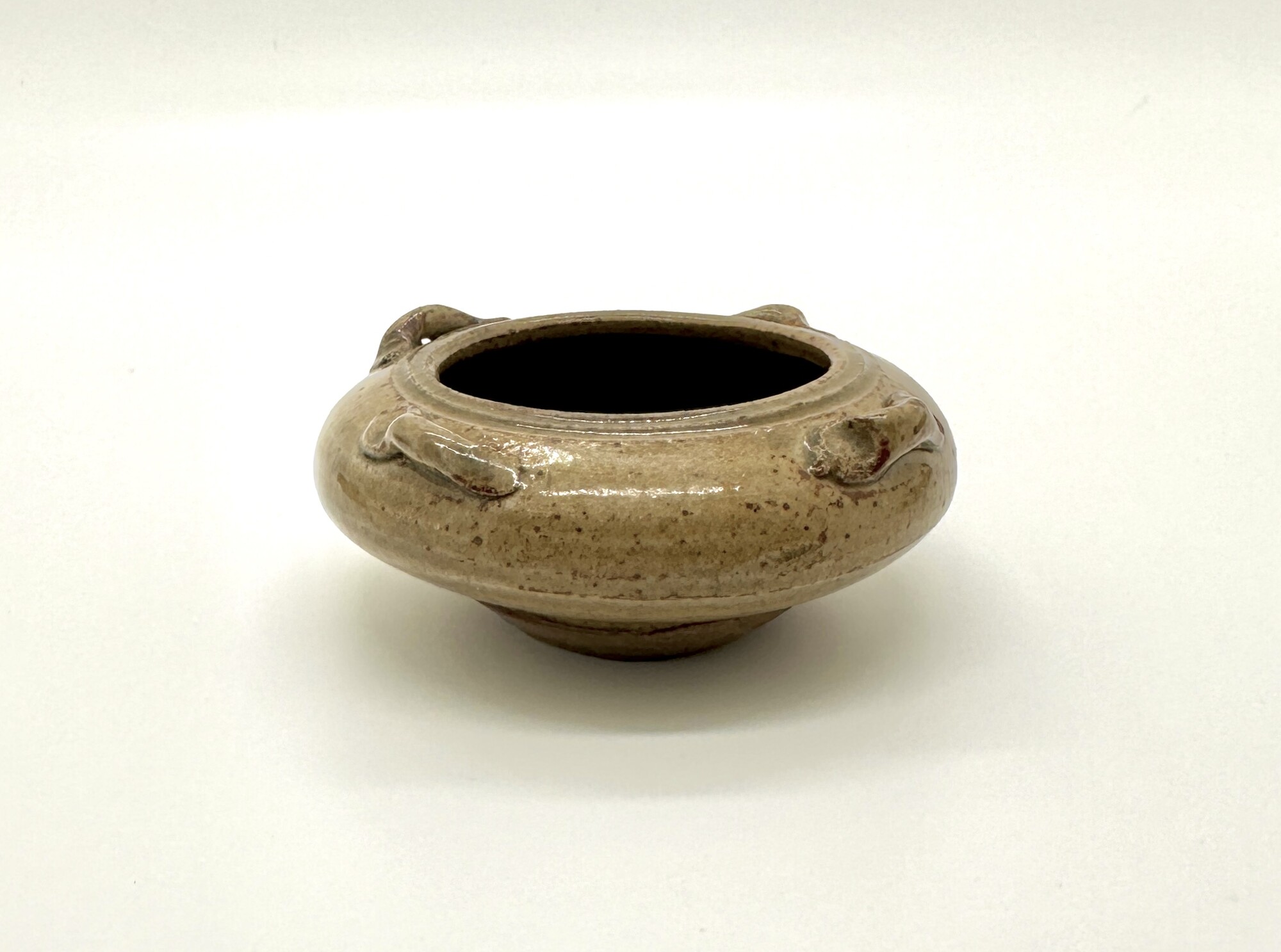 EF 62 A Yue stoneware water pot<br><br>西晉越窯四繫水盂