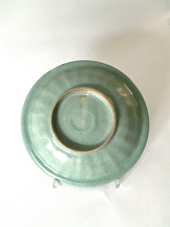 efe-52-a-longquan-celadon-twin