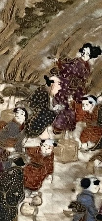 JP 08 A Satsuma earthenware dish<br><br>明治薩摩燒琺瑯鎏金盤