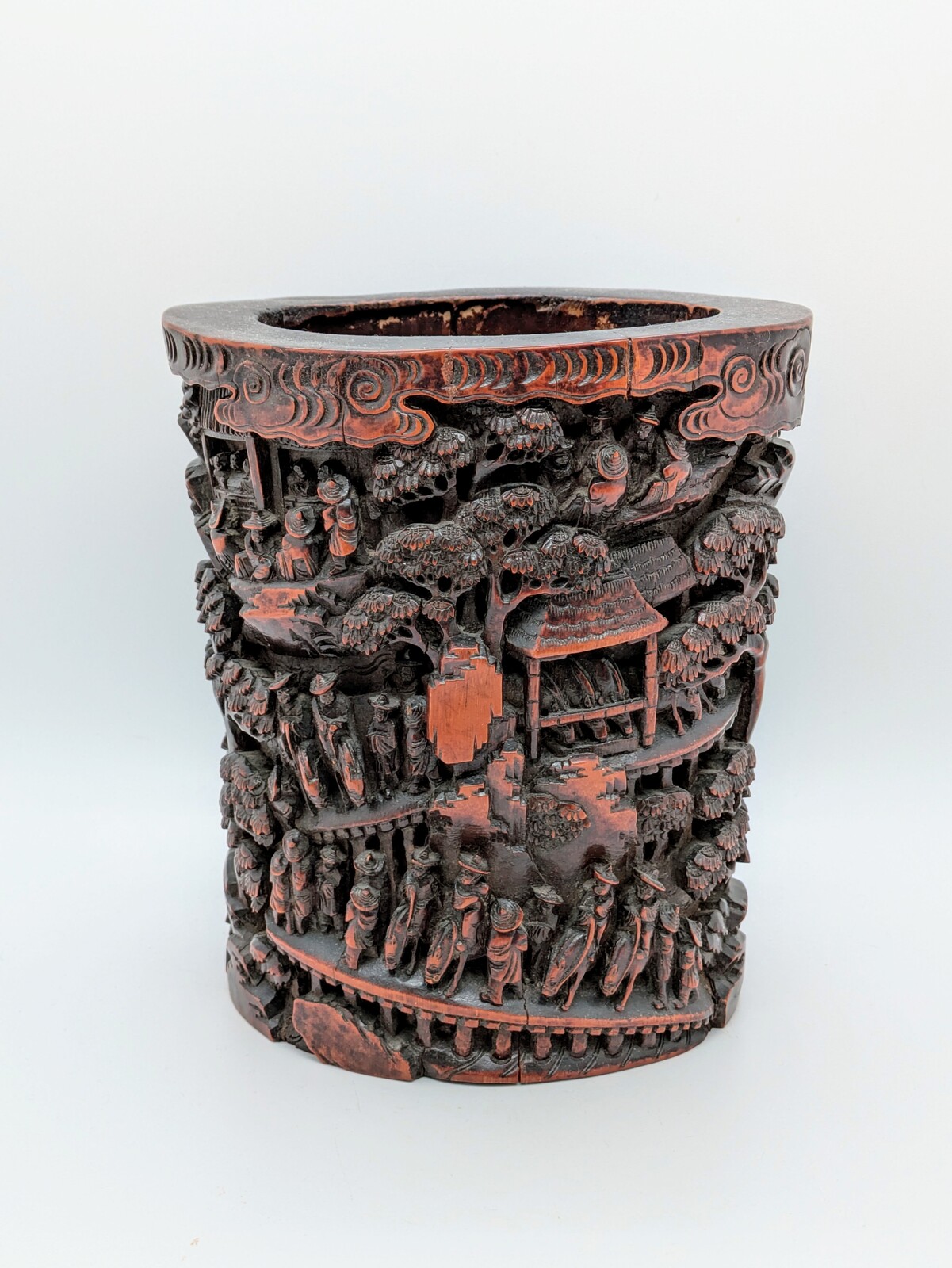 したん　中国　古竹彫刻　花彫　筆筒　V　6536 したん様専用 中国 古竹彫刻 花彫 筆筒 V 6536 - メルカリ