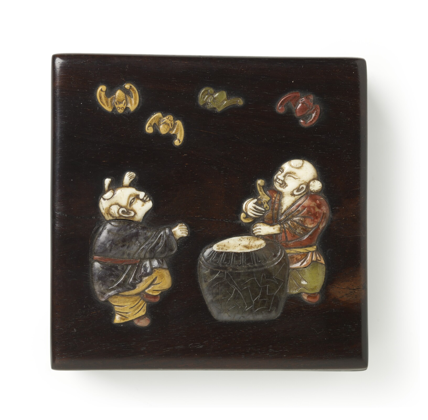 WF 87 A Pair Of Hardwood Inlaid Covered Boxes<br><br>十九世紀 納福迎祥木盒 一對