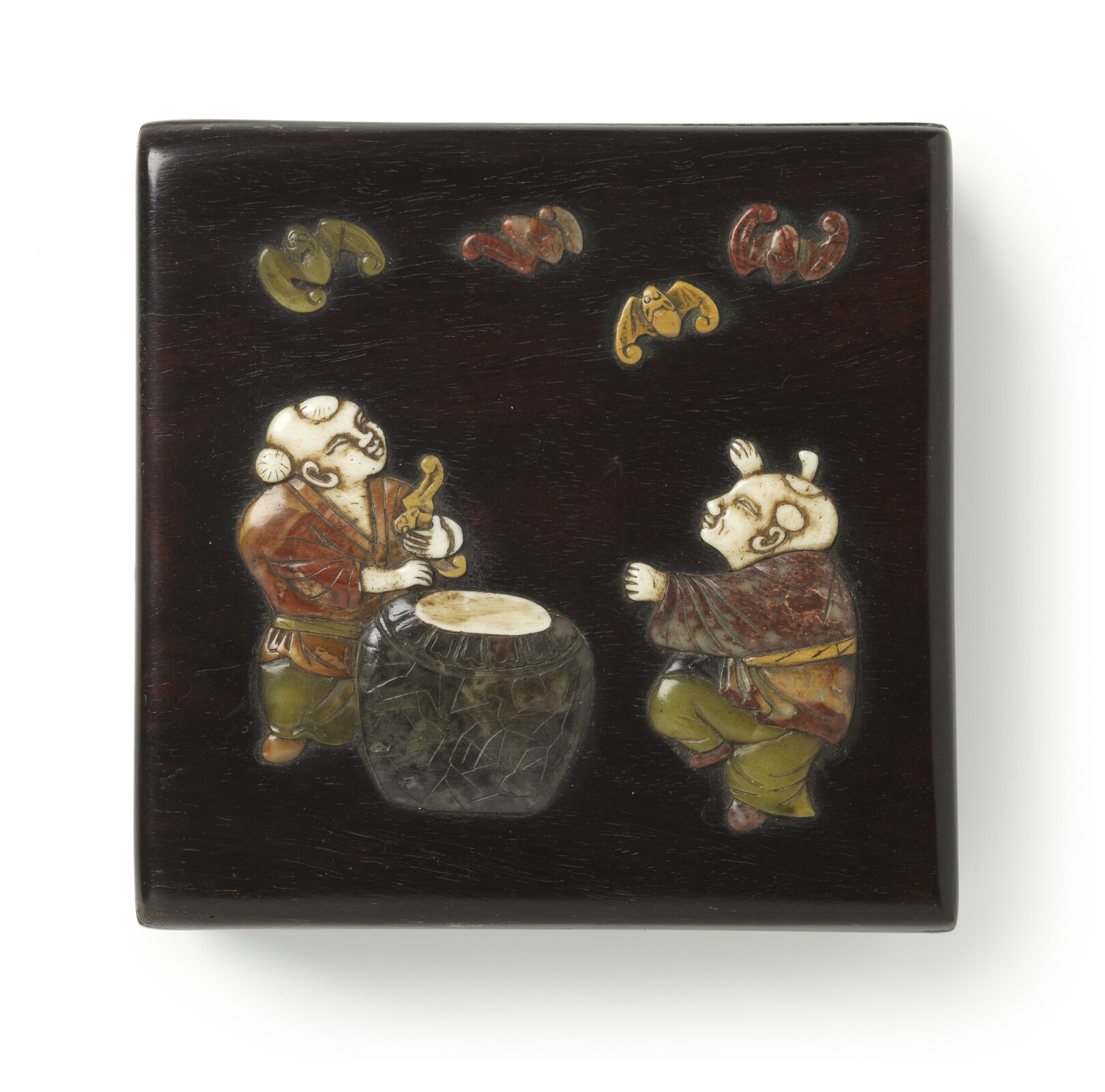 WF 87 A Pair Of Zitan Inlaid Covered Boxes<br><br>十九世紀 納福迎祥紫檀木盒 一對